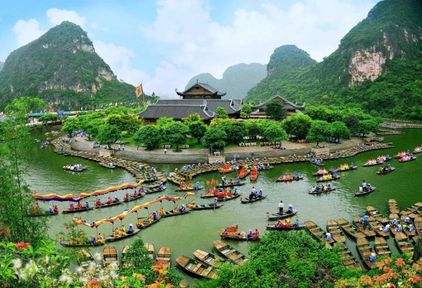 Trang An - must visit in northern Vietnam