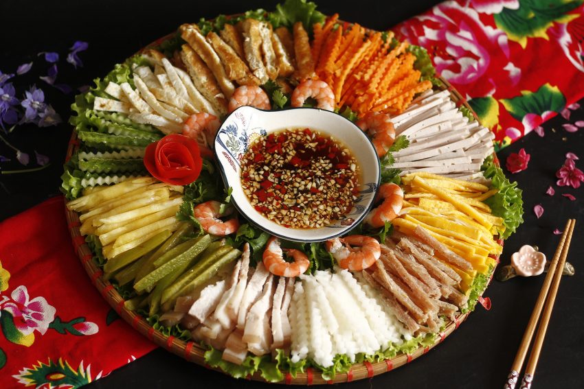 Fresh spring roll - one of the signature of Vietnamese cuisine